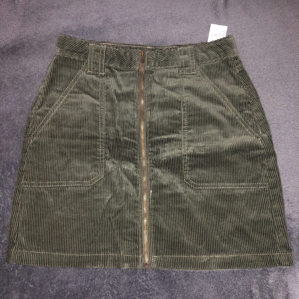 Hollister skirt